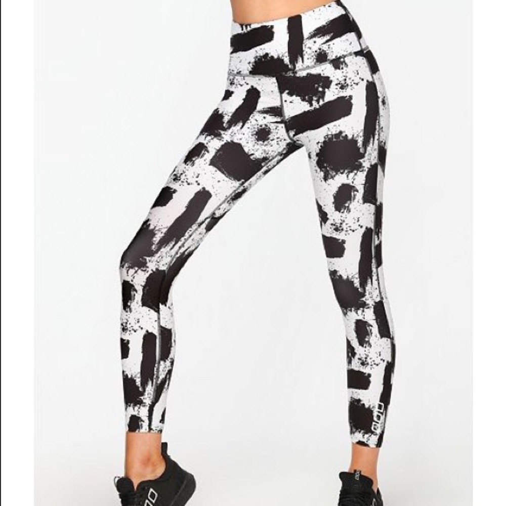 Lorna Jane Ankle Biter Tights